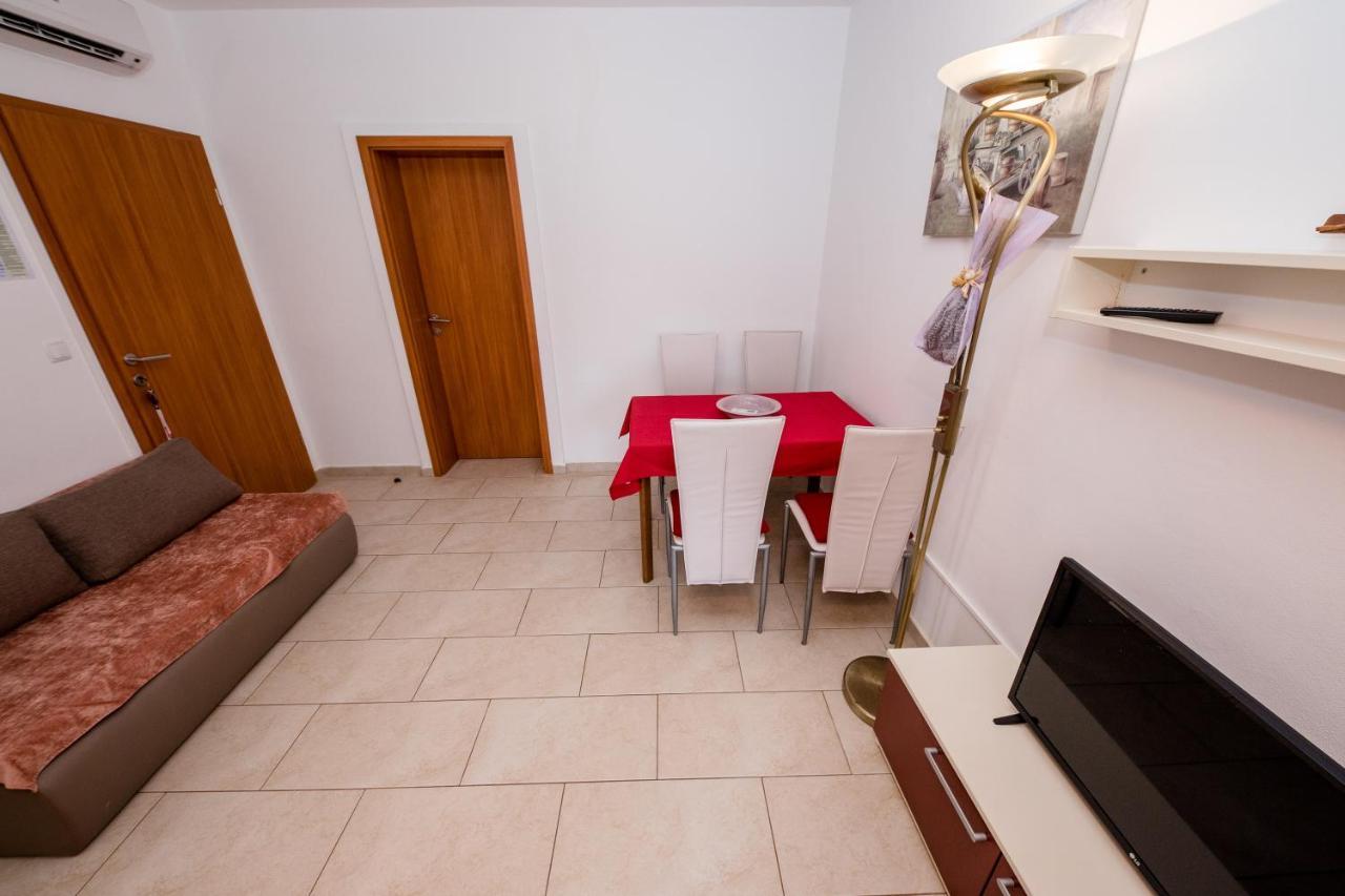 Zeljko Apartmani Lopar Exterior photo